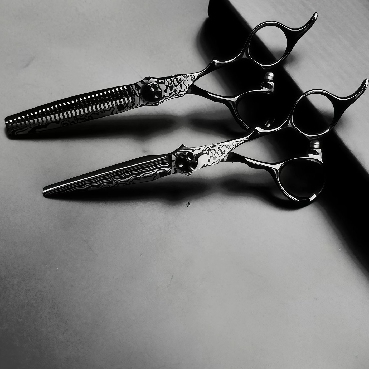 Engraved Blade Scissors Set