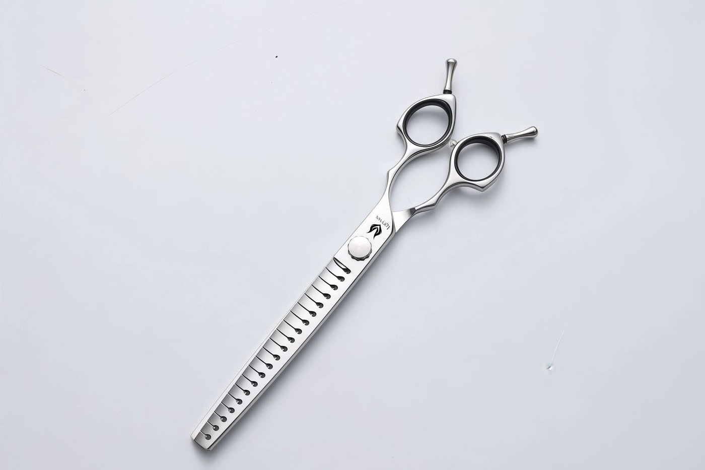 Openwork Handle Grooming Collection — 4